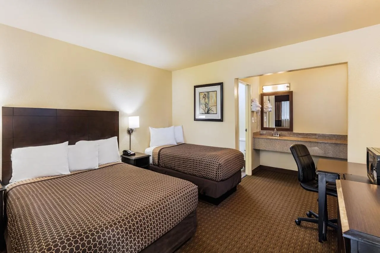 Lemon Heights Inn Tustin