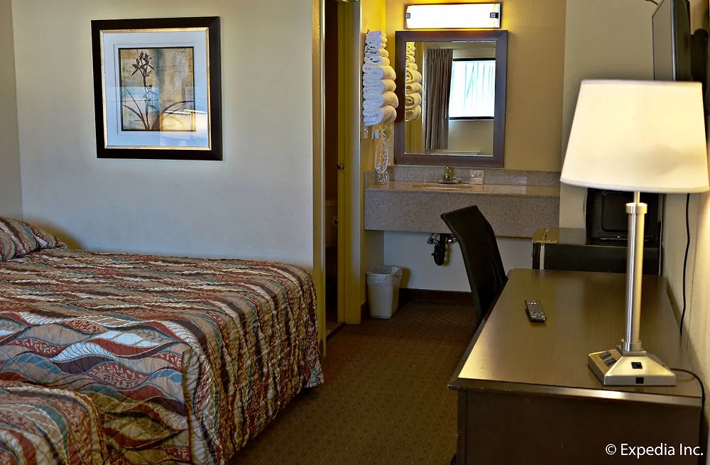 Lemon Heights Inn Tustin 2*,