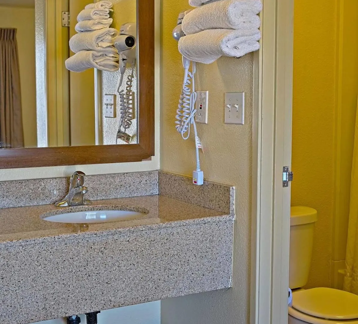 Lemon Heights Inn Tustin